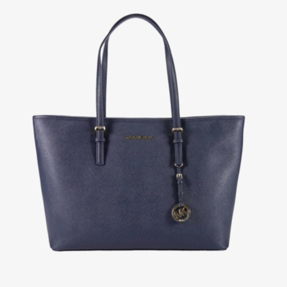 🔥Michael Kors Jet Set Navy Blue Shoulder Bag in Saffiano Leather - Picture 2 of 14